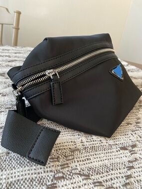 Black Nylon Bum Belt Bag with Silver Zipper